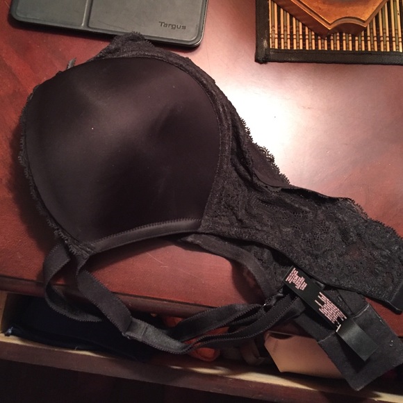 Victoria secret bra. - Picture 4 of 4