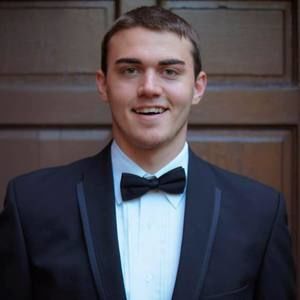 Meet your Posher, Dakota