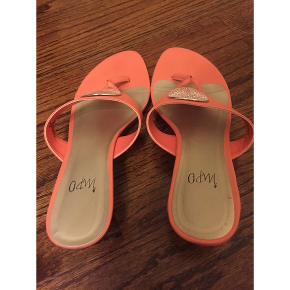 Wedged Sandals - Picture 3 of 4