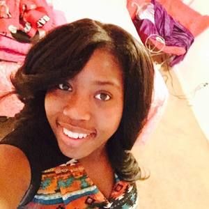 Meet your Posher, Cassandra