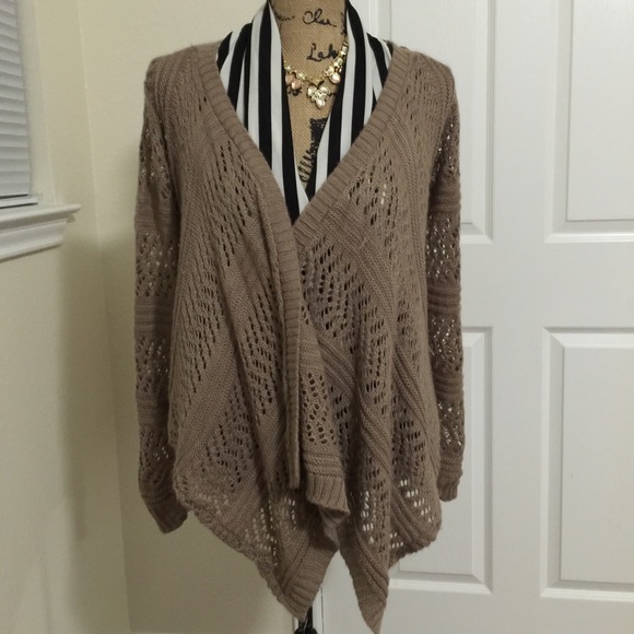 Charlotte Russe Drapey Sweater Size Small S