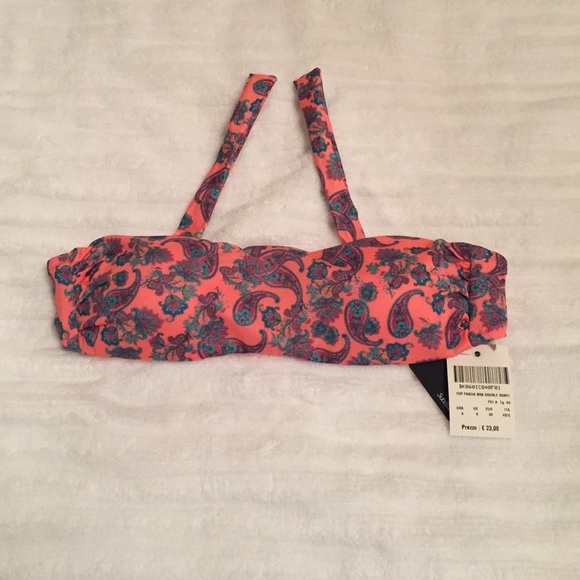 Brand new from Italy bandeau bathing suit top