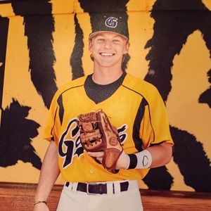 Meet your Posher, Eric