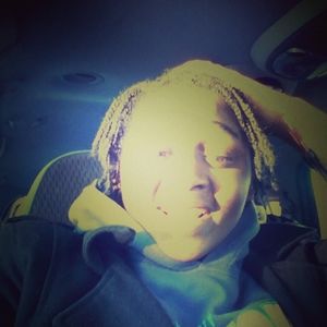 Meet your Posher, Anfrnee