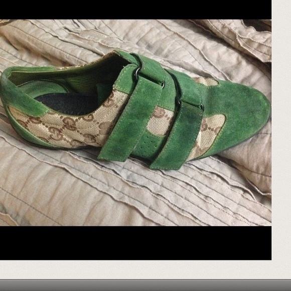 Gucci sneakers