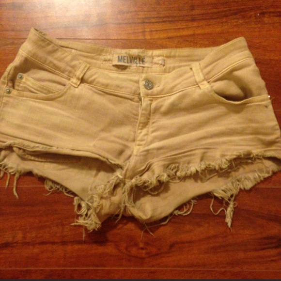 Brandy Melville shorts
