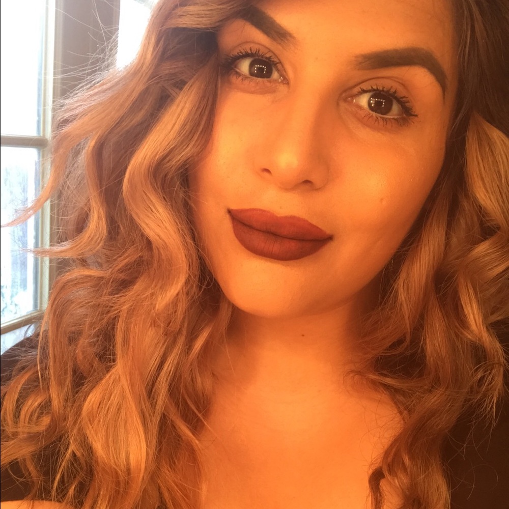Meet your Posher, Jessica