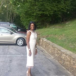 Meet your Posher, Cassandra