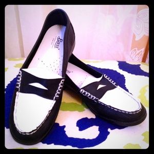 Bass Wayfarer Two-Tone Penny Loafer