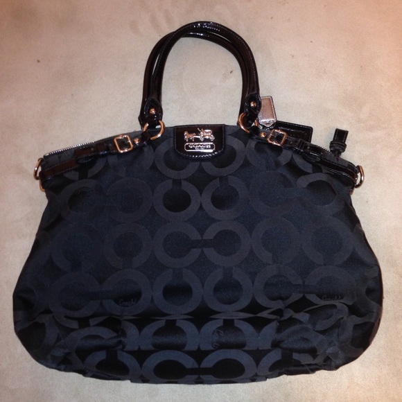 Coach black Sateen signature Juliene