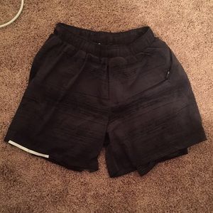 men's lululemon "pace breaker" short