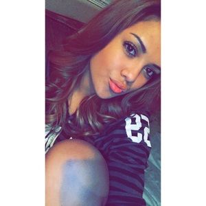 Meet your Posher, Yahara