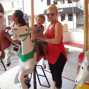 Meet your Posher, Danielle