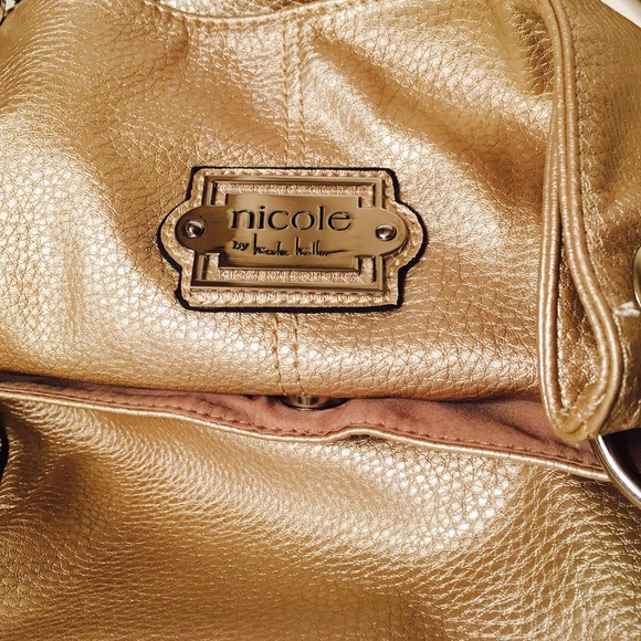 Nicole Miller Extra Large Metallic Tote Bag - Picture 2 of 4