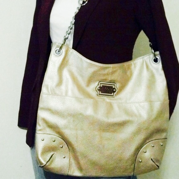 Nicole Miller Extra Large Metallic Tote Bag - Picture 3 of 4