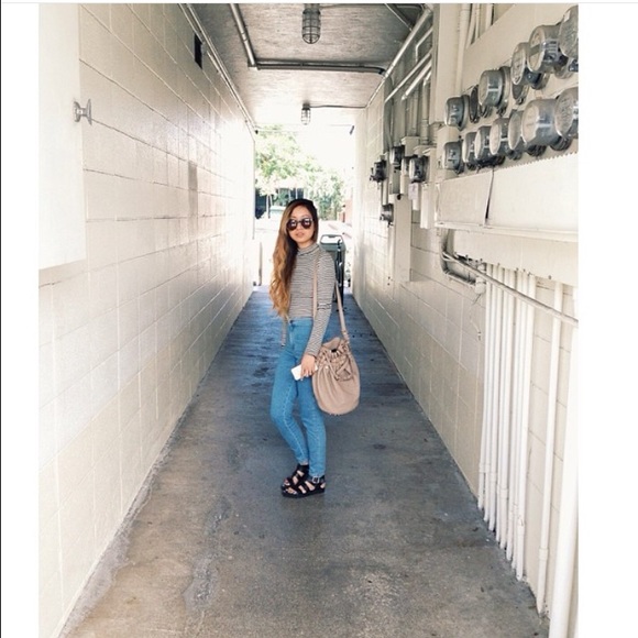 Brandy Melville long sleeve top