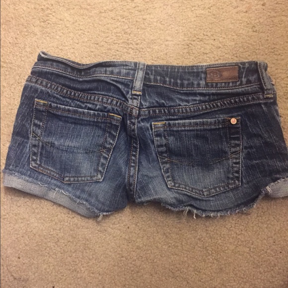 SOLD Bullhead shorts. - Picture 2 of 2