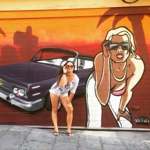 Meet your Posher, Vida