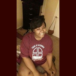 Meet your Posher, Charissa