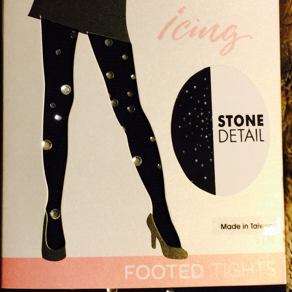 "STONE DETAIL" (footed tights) - Picture 2 of 4