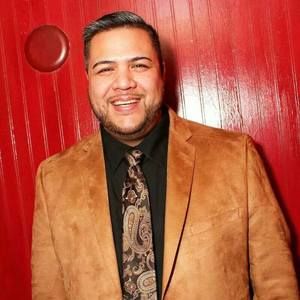 Meet your Posher, Christopher