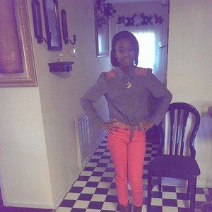 Meet your Posher, Vicky