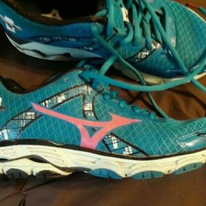 Mizuno Wave Inspire 10