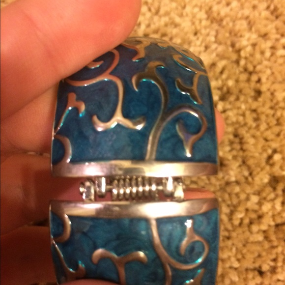 Blue bracelet - Picture 3 of 3