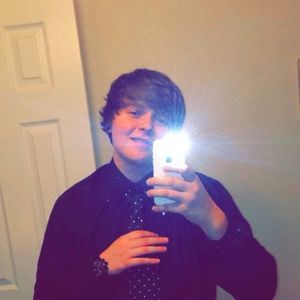 Meet your Posher, Cara