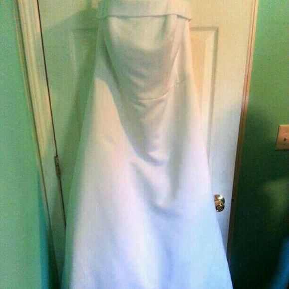 Size 18 David's Bridal dress - Picture 1 of 1