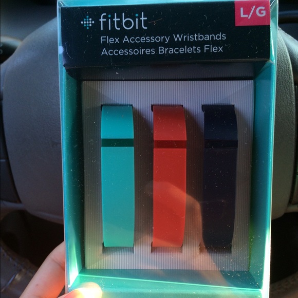 Fitbit flex accessory Large - BRAND NEW - Picture 2 of 2