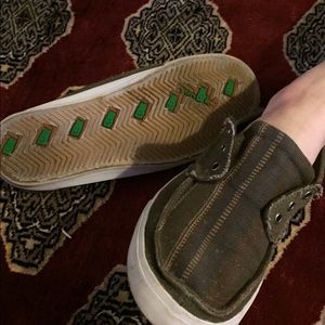 Sanuk sandals