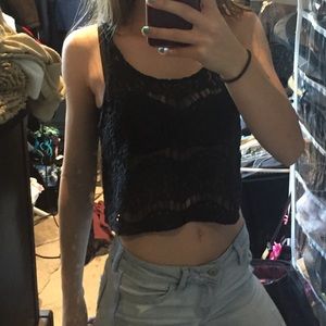 H&M black lace cropped tank