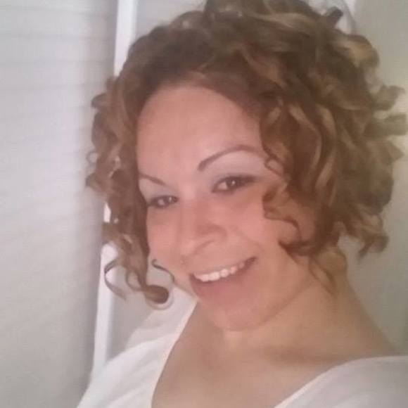 Meet your Posher, Sandy