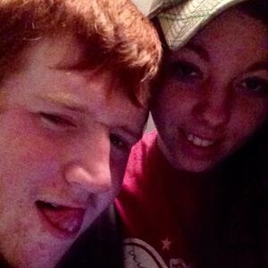 Meet your Posher, Carrie