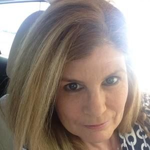 Meet your Posher, Pam