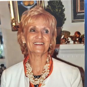 Meet your Posher, Gayle