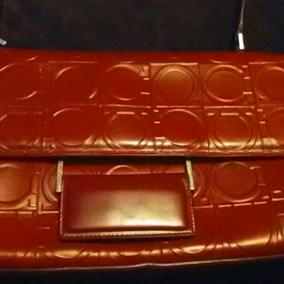 Salvatore Ferragamo Signature Tote - Picture 1 of 3