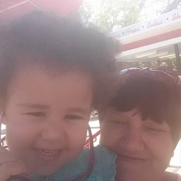 Meet your Posher, Machell