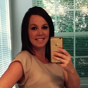 Meet your Posher, Stefanie