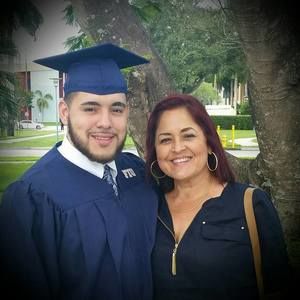 Meet your Posher, Ivonne