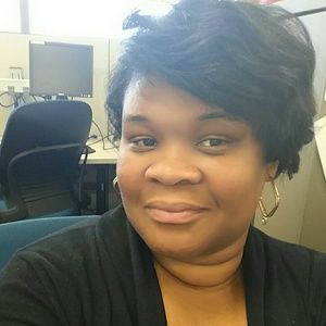 Meet your Posher, Andria