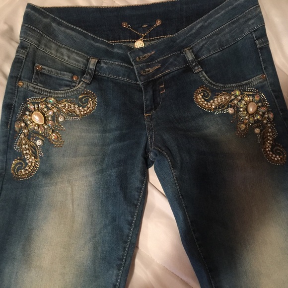 Bluejeans - Picture 3 of 4