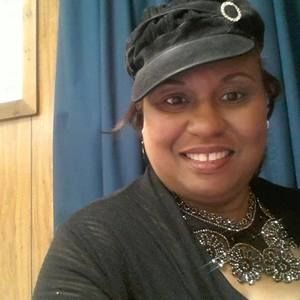 Meet your Posher, Andrea