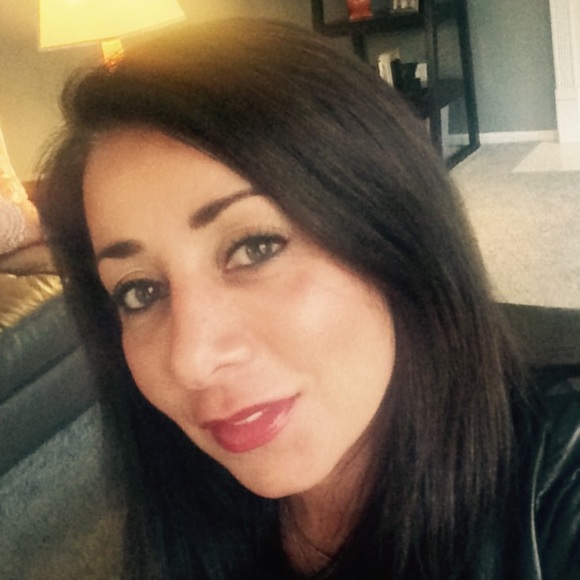 Meet your Posher, Allie