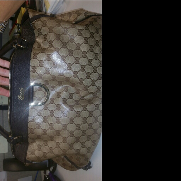 GUCCI HANDBAG