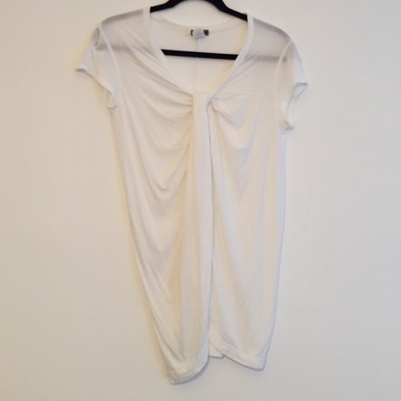 Knotted white tee - Picture 1 of 2