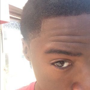 Meet your Posher, Jaron