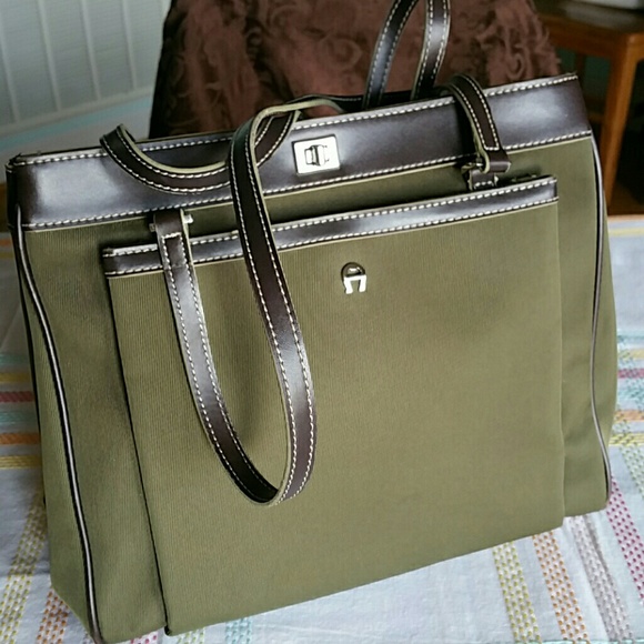 Handbag - Picture 1 of 4