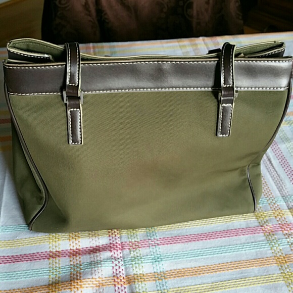 Handbag - Picture 2 of 4